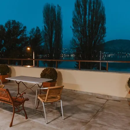 דירות View קסטוריה מראה חיצוני תמונה
